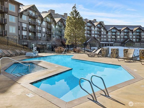 2nd image of 3600 Suncadia Trail #2038