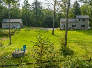 15 Ledges Ln, China, ME 04358