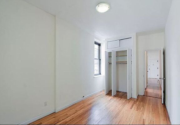 4th image of 119 E 89th St APT 2B