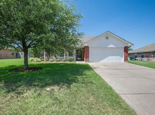117 W Jade Dr, Hewitt, TX 76643