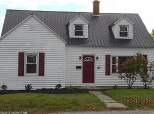 407 Montello St, Lewiston, ME 04240