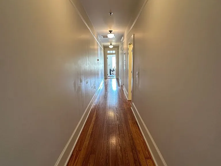 1268 College St #3 — Photo 10