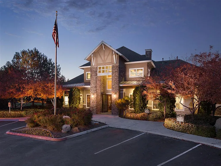Veridian at South Meadows — Photo 10