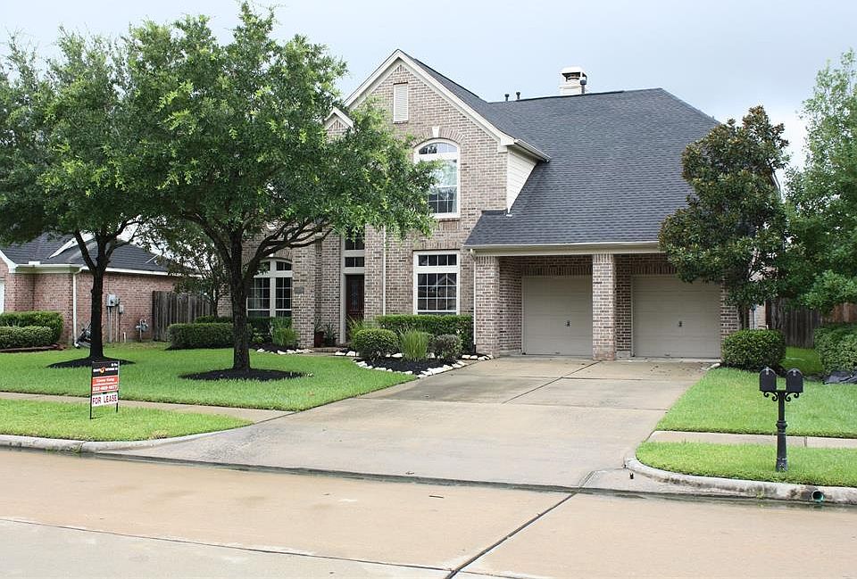 1st image of 14023 Sherburn Manor Dr