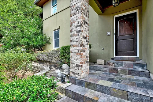 2101 N Lamar Blvd #7 Photo 1