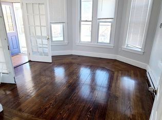 35 Robinson St FLOOR 2, Woonsocket, RI 02895