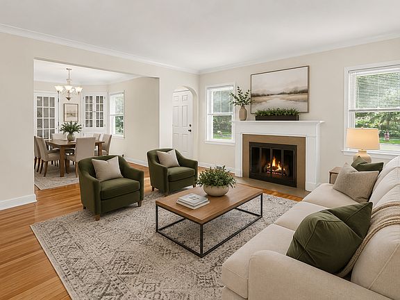 3rd image of 4624 Vallacher Ave