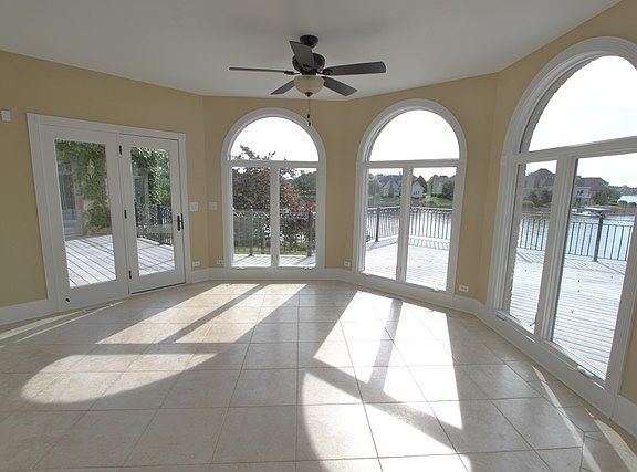 4th image of 13245 Lakeshore Dr