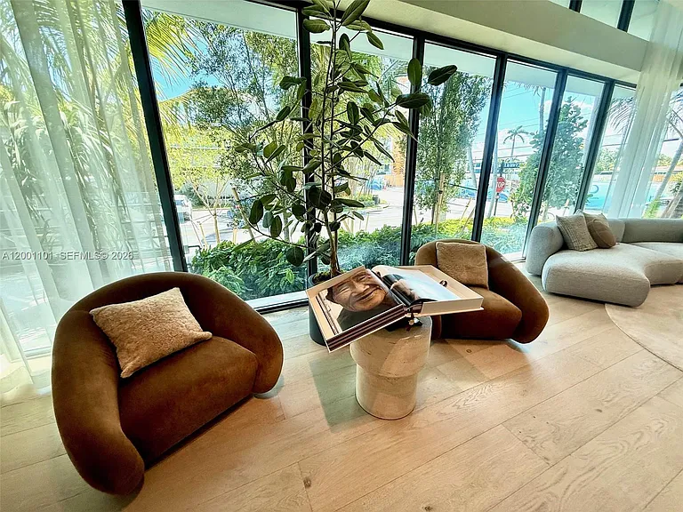 9901 W Bay Harbor Dr #401 — Photo 28