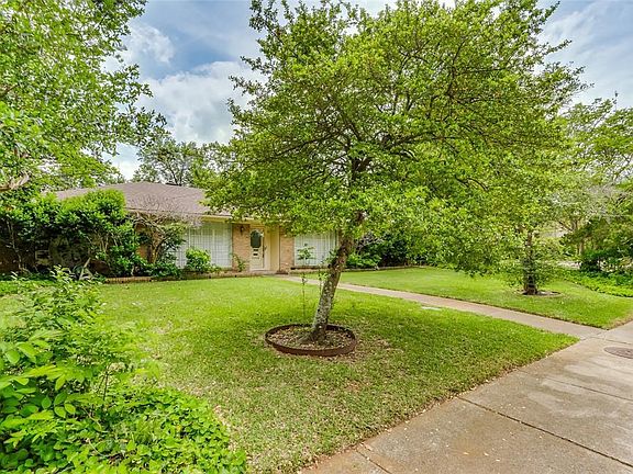 2nd image of 6336 Chesley Ln