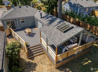 15516 8th Ave NE, Shoreline, WA 98155