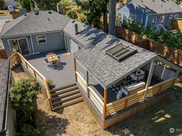 15516 8th Avenue NE, Shoreline, WA 98155