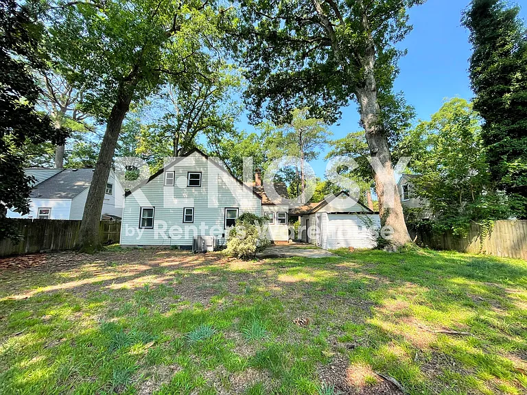 8336 Chesapeake Blvd — Photo 32