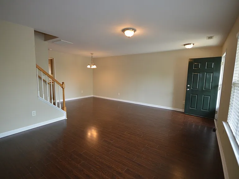 8026 River Watch Ln — Photo 5