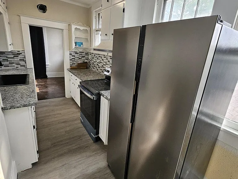 1711 Cherry St #B — Photo 15