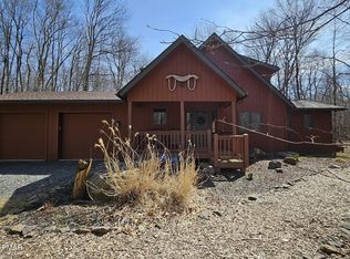 125 Flintlock Trl, Pocono Pines, PA