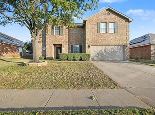 415 Hidden Ridge Dr, Burleson, TX 76028