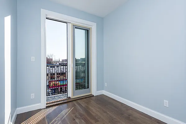 Rented by Nooklyn NYC LLC | media 33