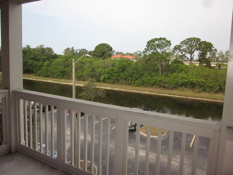 10200 Gandy Blvd N #514 — Photo 5