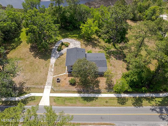 5th image of 9808 SIBBALD Road