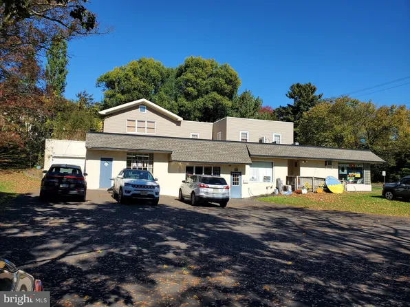 214-216 Bustleton Pike, Southampton, PA 18966