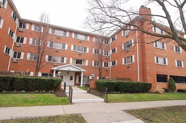1st image of 950 Washington Blvd APT 303