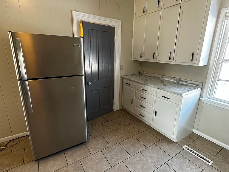 2403 Stafford St #1 — Photo 5