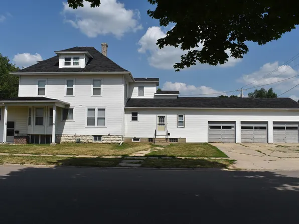 802 State St, Osage, IA 50461