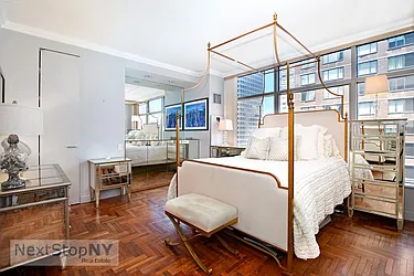 Rented by NextStopNY