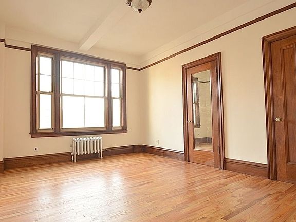 2nd image of 287 Amsterdam Ave #704