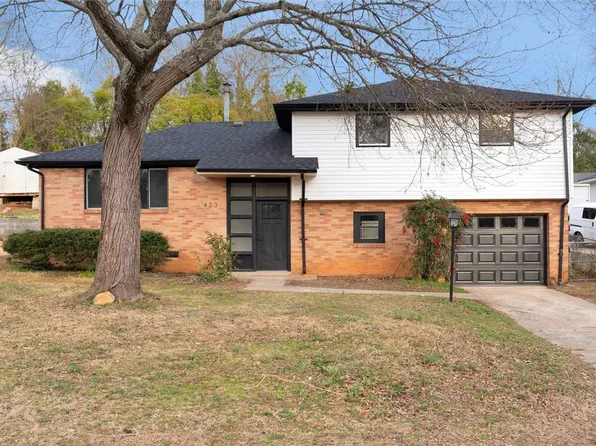 423 Fairmont Dr, Greenville, SC 29605