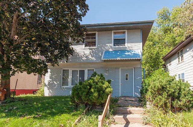 2nd image of 3836 Portland Ave