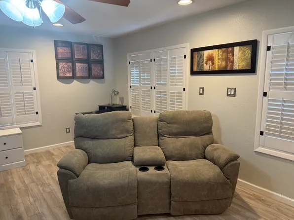 (undisclosed Address), Artesia, NM 88210