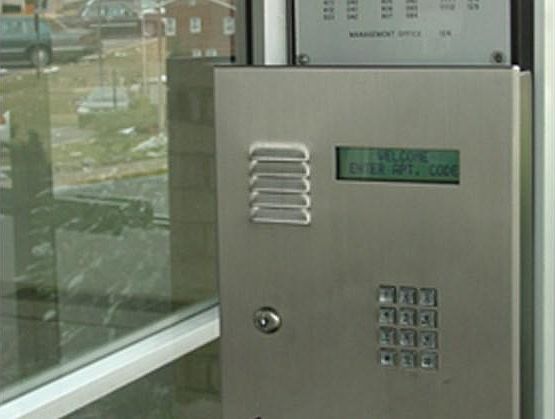 Telephone entry to lobby