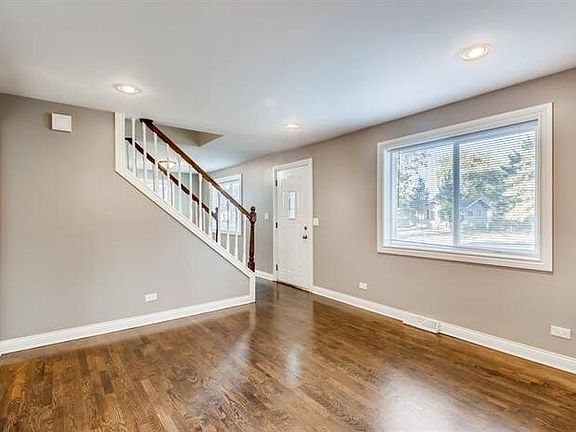 2nd image of 220 S Harold Ave