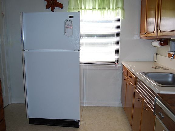 8x9 efficient kitchen