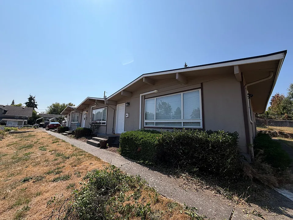 2248 E Harrison St #2