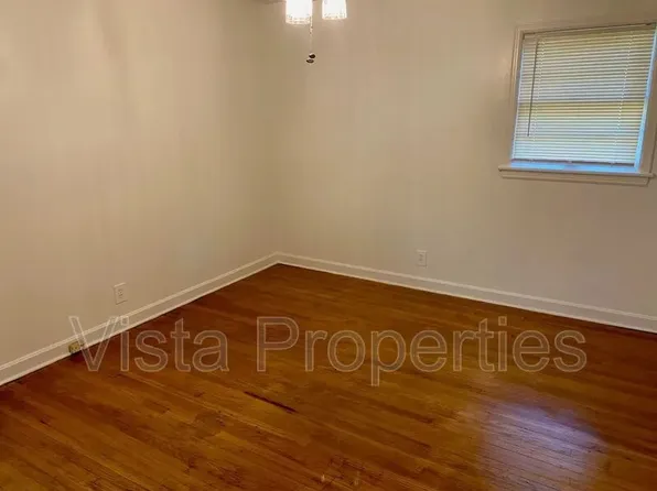 3655 Kahlert Ave, Louisville, KY
