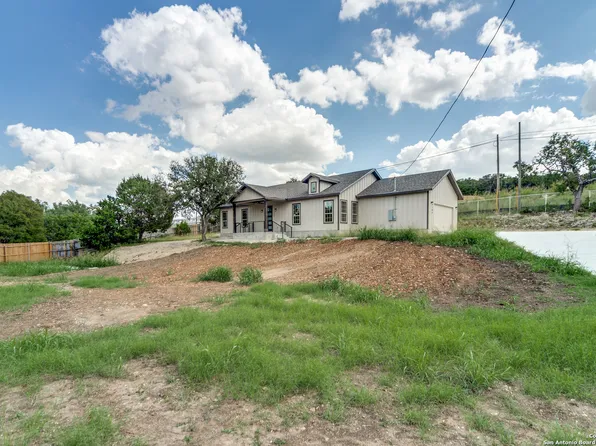 196 ALGERITA LN, Spring Branch, TX 78070