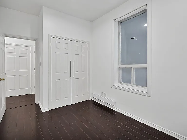 3 Spencer Ave — Photo 10