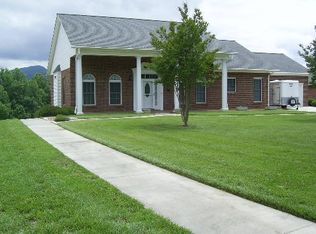 320 Hawkins Dr, Moravian Falls, NC 28654