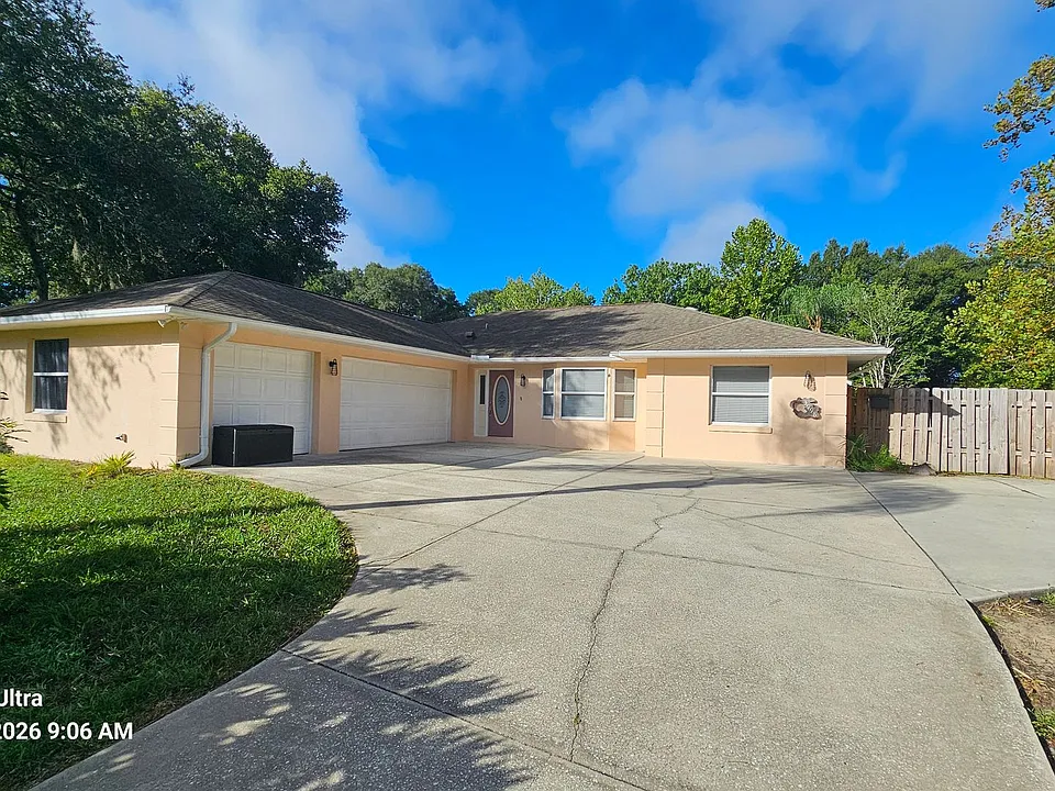 3998 Dakota Cir