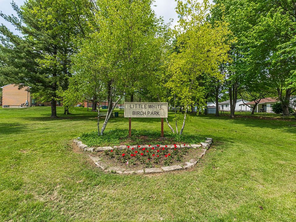 White Birch Apartments - 355 Coachway Ln Hazelwood MO | Zillow