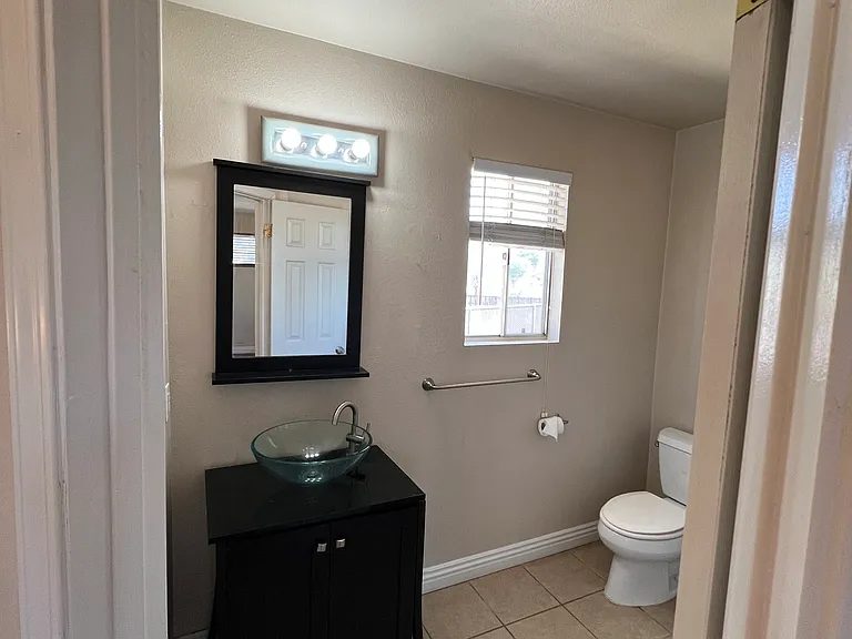 14985 Genesee Rd — Photo 32
