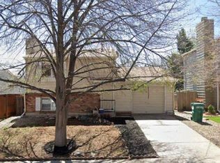 4864 S Quintero Cir, Aurora, CO 80015