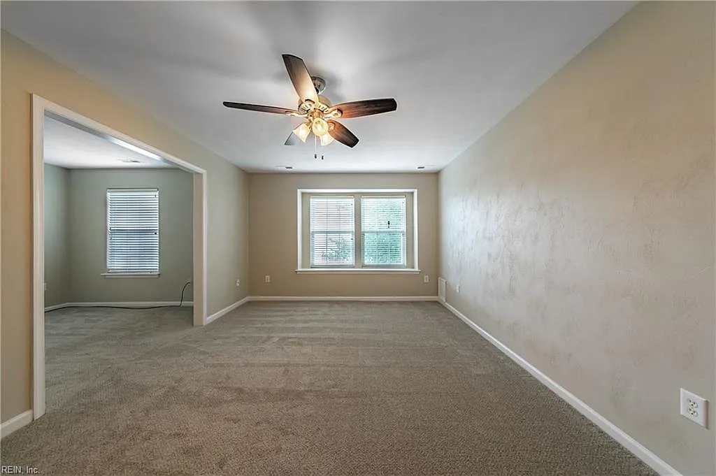 108 White Cedar Ln - . — Photo 2