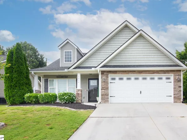 1016 Whirlaway Cir, Anderson, SC 29621