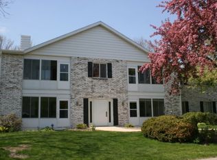 1510 Golf View Rd UNIT D, Madison, WI 53704