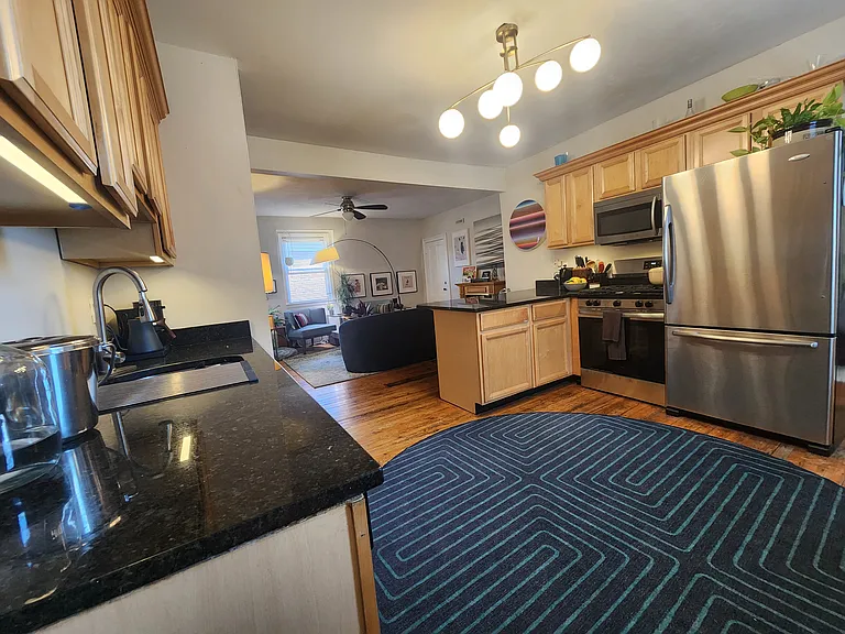63 America St #3 — Photo 2