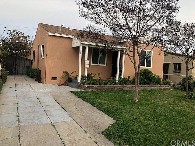1st image of 10500 Rosewood Ave